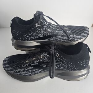 Brooks Levitate 3